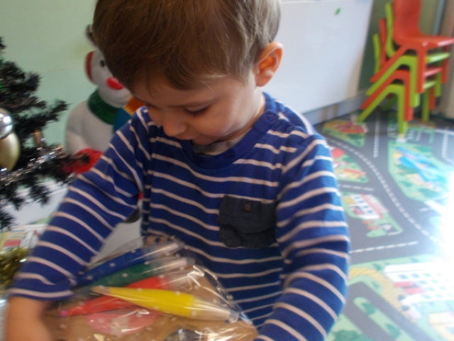 Christmas fun at Parklands Day Nursery 2016 - 04